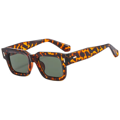 2023 New Retro Grey Square Sunglasses for Women Men Fashion Transparen Frame Glasses Eyewear Male Shades UV400 Rivets Eyeglasse